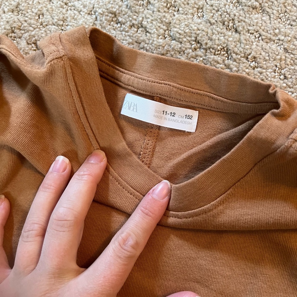 Zara boys brown tan color size 11-12
